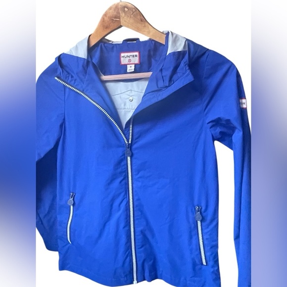 Boy’s Hunter Blue Jacket Size Medium - Picture 5 of 7